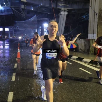 Runner Photo 7916525