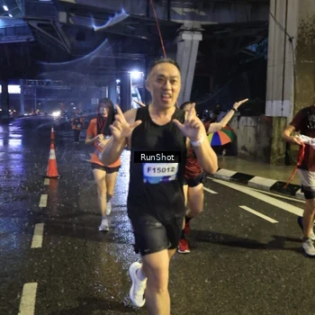 Runner Photo 7916530
