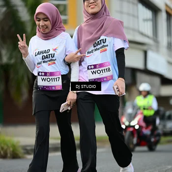 Runner Photo 7916535