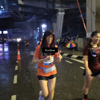 Runner Photo 7916548