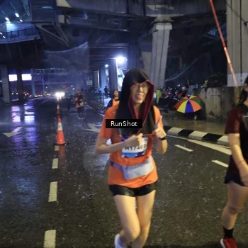Runner Photo 7916550