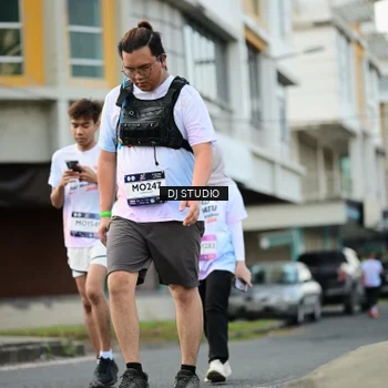 Runner Photo 7916551