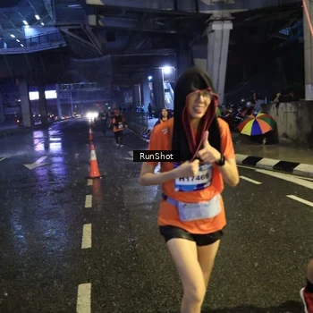 Runner Photo 7916553