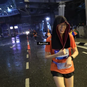 Runner Photo 7916556