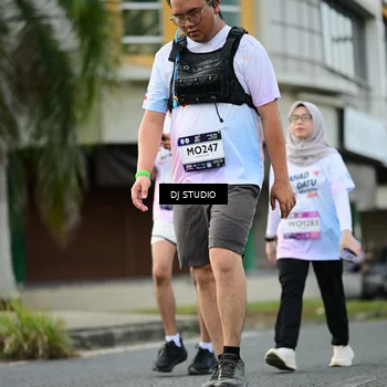 Runner Photo 7916575