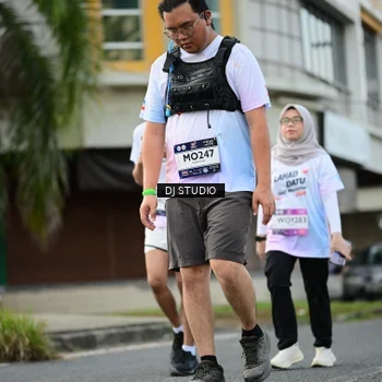 Runner Photo 7916586