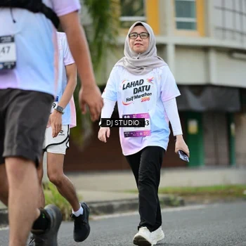 Runner Photo 7916588