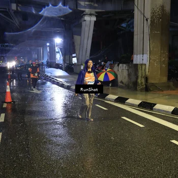 Runner Photo 7916590