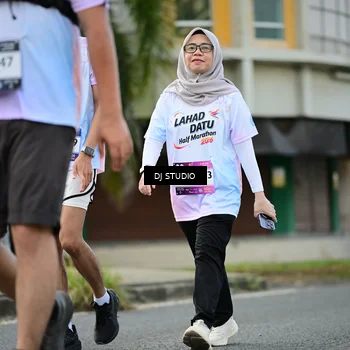 Runner Photo 7916595