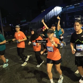 Runner Photo 7916604