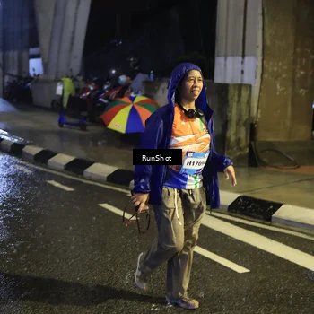 Runner Photo 7916611