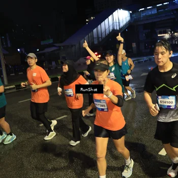 Runner Photo 7916622