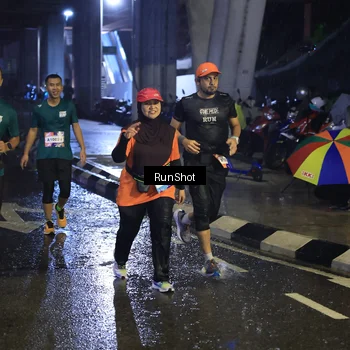 Runner Photo 7916637