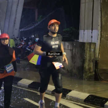Runner Photo 7916663
