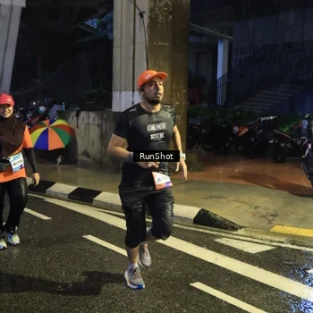 Runner Photo 7916686