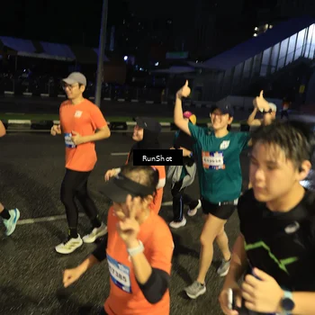 Runner Photo 7916692