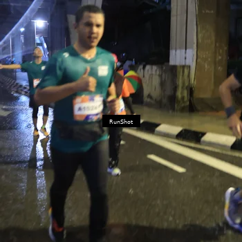 Runner Photo 7916695