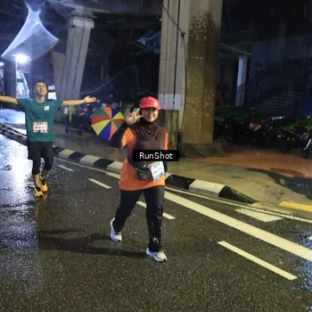 Runner Photo 7916728