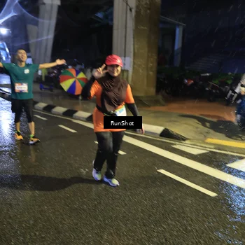 Runner Photo 7916740