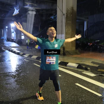 Runner Photo 7916799