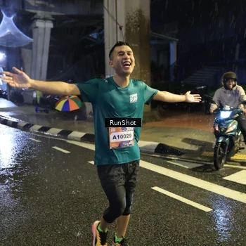 Runner Photo 7916805