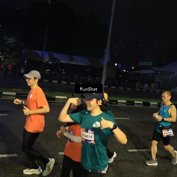 Runner Photo 7916827