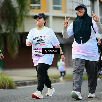 Runner Photo 7916849