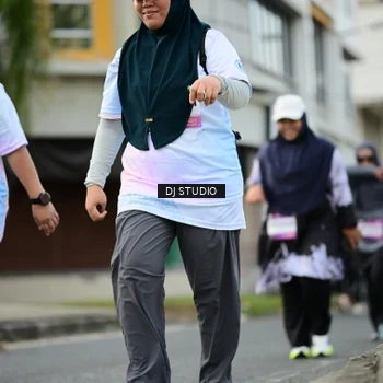 Runner Photo 7916875