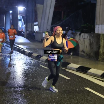 Runner Photo 7916880