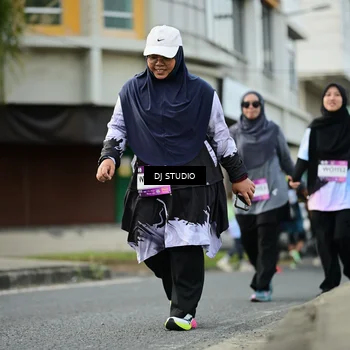 Runner Photo 7916893