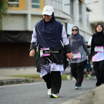 Runner Photo 7916898