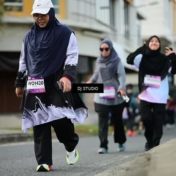 Runner Photo 7916913