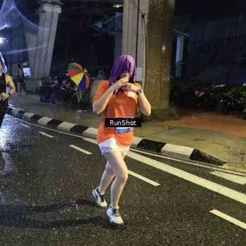 Runner Photo 7916914