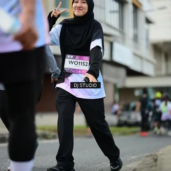 Runner Photo 7916945