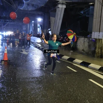 Runner Photo 7916973