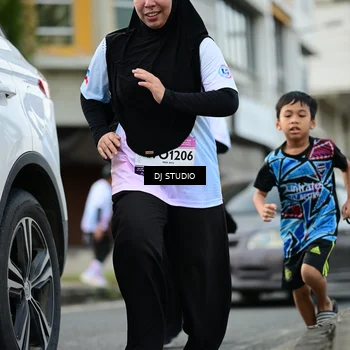 Runner Photo 7916990