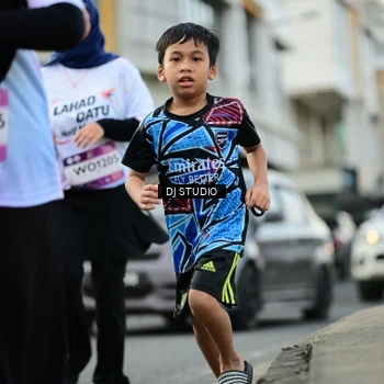 Runner Photo 7916991