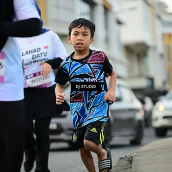 Runner Photo 7916992