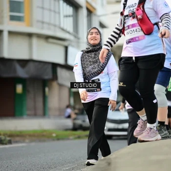 Runner Photo 7917000