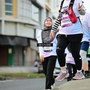 Runner Photo 7917003