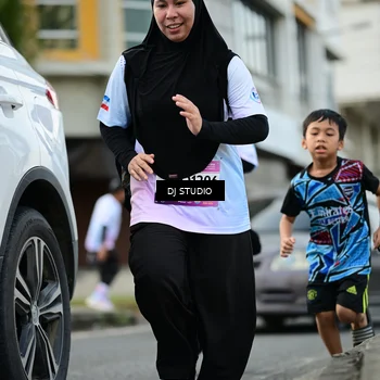 Runner Photo 7917004