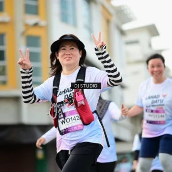 Runner Photo 7917014