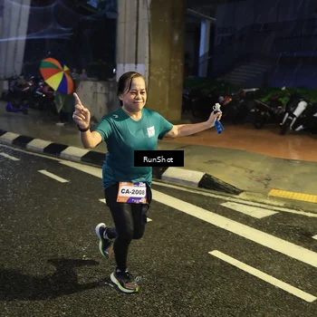 Runner Photo 7917024