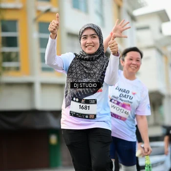 Runner Photo 7917028