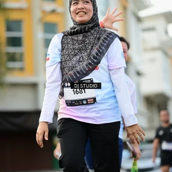 Runner Photo 7917035