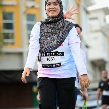 Runner Photo 7917036