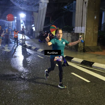 Runner Photo 7917041