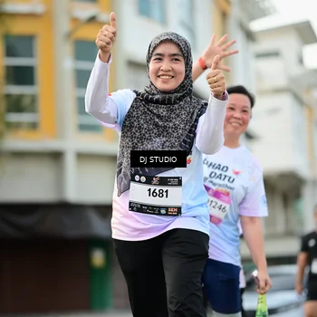 Runner Photo 7917053