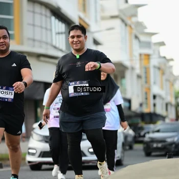 Runner Photo 7917057