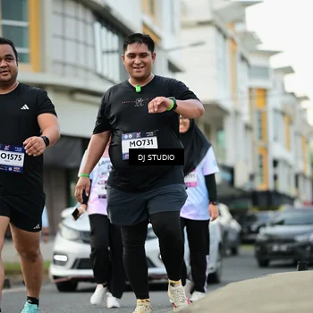 Runner Photo 7917058